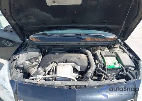 2017 Buick Regal Turbo Sport Touring z USA, uszkodzony, nr VIN 2G4GL5EX7H9110470